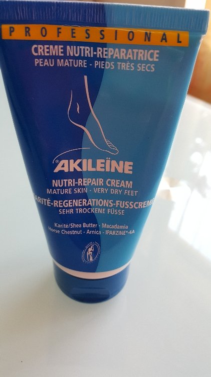 akileine crème nutri-réparatrice pieds très secs et peau mature 50 ml