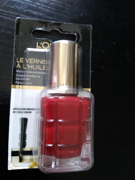 L'Oréal Le Vernis à l'huile COLOR RICHE 550 Rouge Sauvage - INCI Beauty