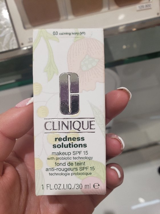 Clinique Redness solutions 03 Calming Ivory - Fond de teint anti-rougeurs 15 technologie probiotique - Beauty