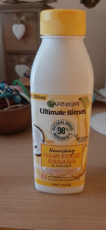 Garnier Ultimate Blends Nourishing Hair Food Banana Conditioner for Dry Hair  - 350 ml - INCI Beauty