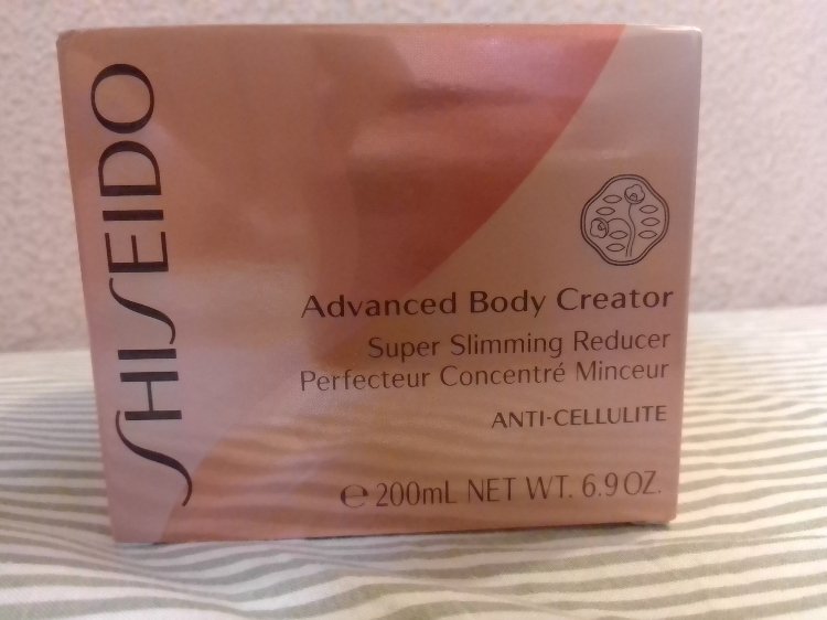 Shiseido  Shiseido - Advanced Body Creator Super Slimming Reducer - 200 ml