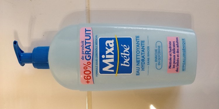 MIXA bébé - Eau nettoyante Hydratante - Enrichi en glycerine - 250ml