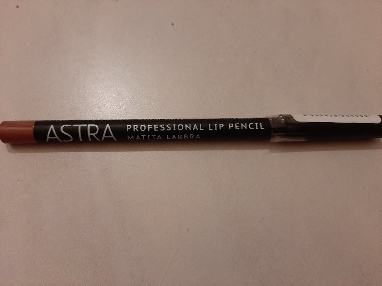 Matita contorno labbra: Professional Lip Pencil - Astra Make-Up
