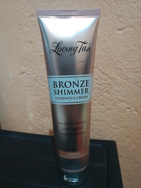 anfitriona Comercial creer Loving Tan Bronze Shimmer luminous cream - INCI Beauty