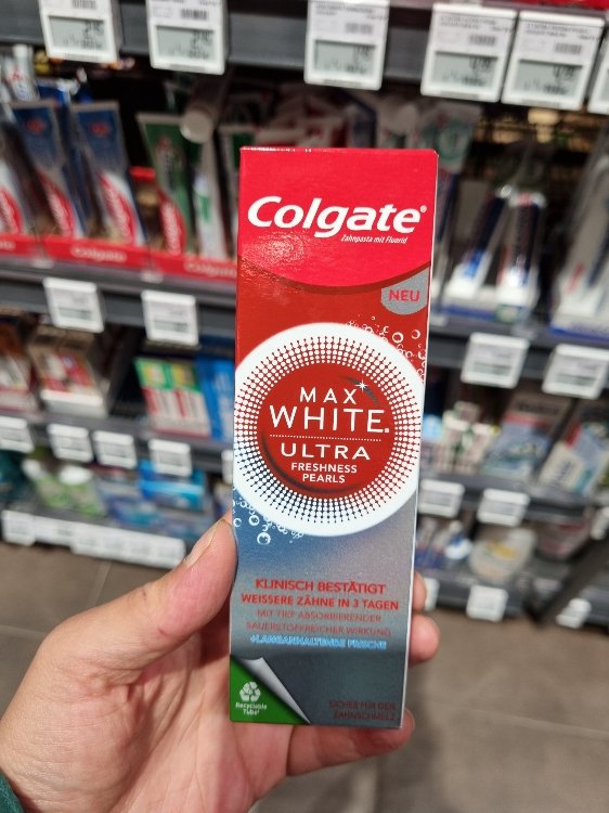 Colgate Max White Ultra Freshness Pearls Zahnpasta - 50 ml - INCI Beauty