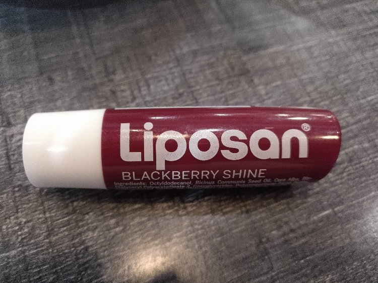 Liposan Blackberry Shine Stick 4,8g – Pharm123