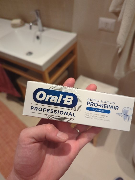 Oral-B Professional dentifricio Gengive&Smalto classico 75ml