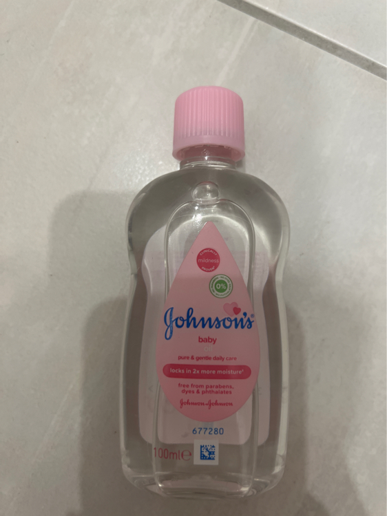 Johnson's Baby Oil - 300 ml - INCI Beauty