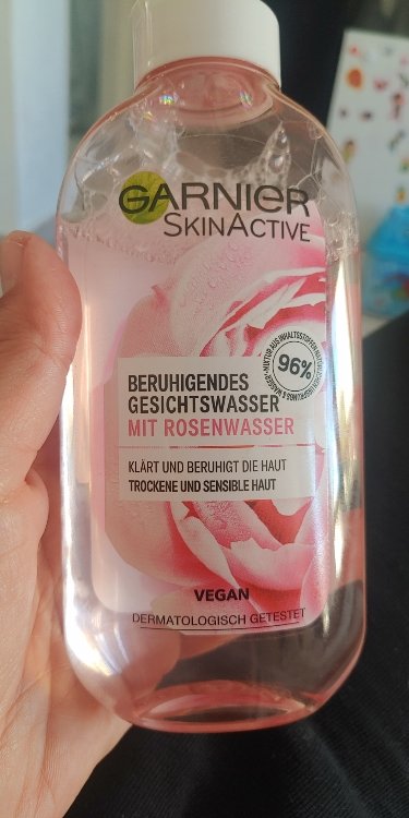 Garnier SkinActive Beruhigendes Gesichtswasser mit Rosenwasser - INCI Beauty