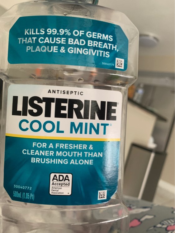 Listerine Antiseptic Mouthwash - Cool Mint 500mL