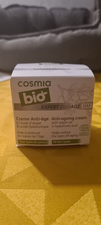 Cosmia Bio Crème anti âge à l huile d argan acide hyaluronique INCI