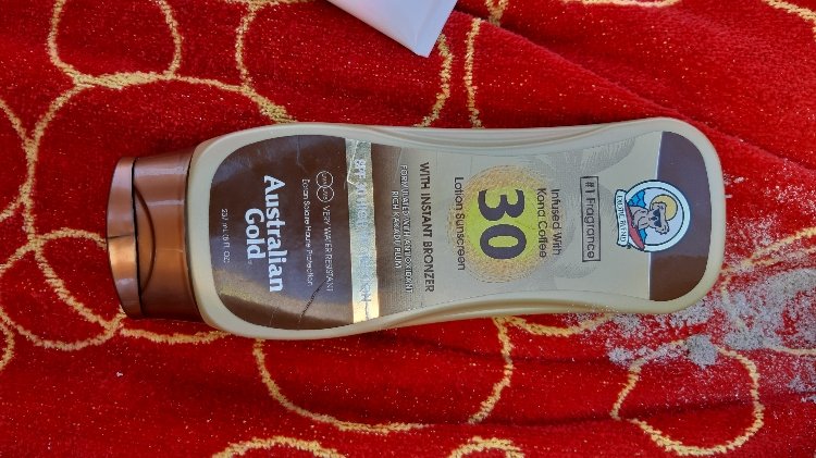 Gold Sunscreen Lotion with Instant Bronzer - 237 SPF 30 INCI Beauty