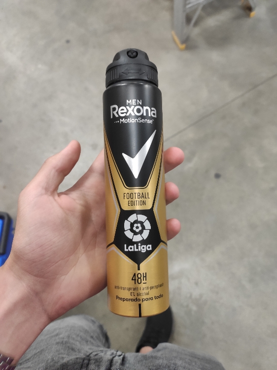 Rexona Men Spray Deodorant 200ml