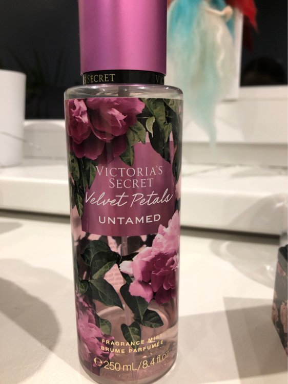 Victoria's Secret Velvet Petals Untamed Fragrance Brume - 250 ml - INCI  Beauty