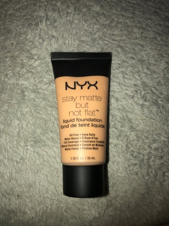 NYX Cosmetics Stay Matte But Not Flat 03 Natural - Fond de teint