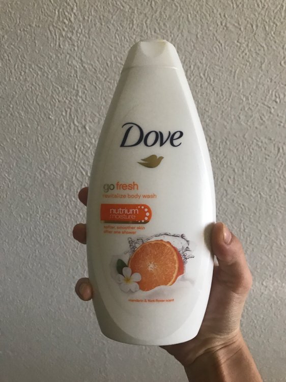 Dove Go Fresh - Gel douche Mandarine & Fleur de Tiaré - INCI Beauty