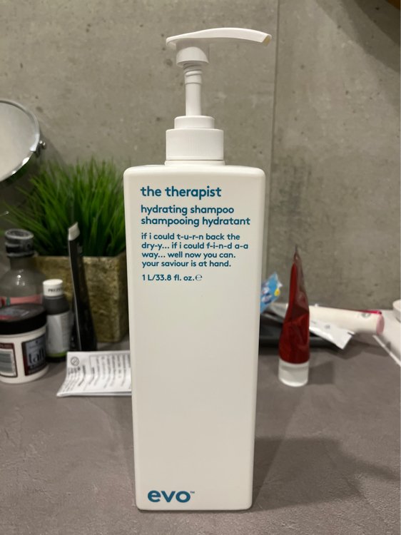 The Therapist Hydrating Shampoo - INCI Beauty