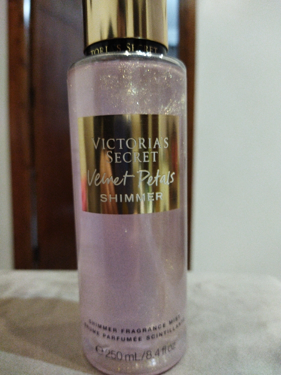 Sociología cabina Huérfano Victoria's Secret VELVET PETALS SHIMMER Fragrance Mist Limited Edition -  250 ml - INCI Beauty