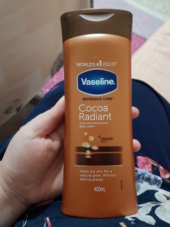 Vaseline Intensive care cocoa radiant with pure cocoa butter - INCI Beauty