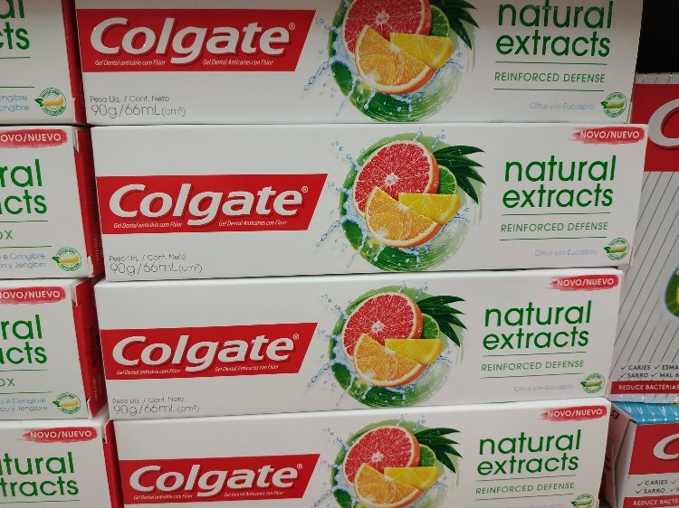 colgate natural extracts reinforced defense