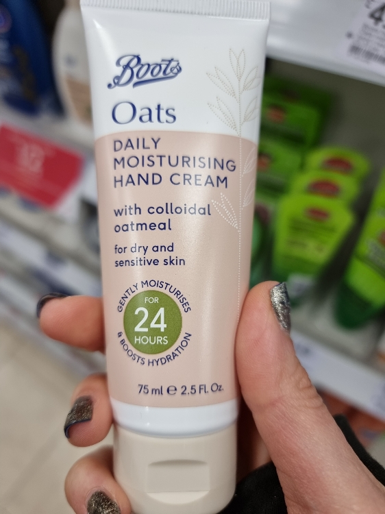 No7 Beautiful Skin Nourishing Hand & Nail Cream Review