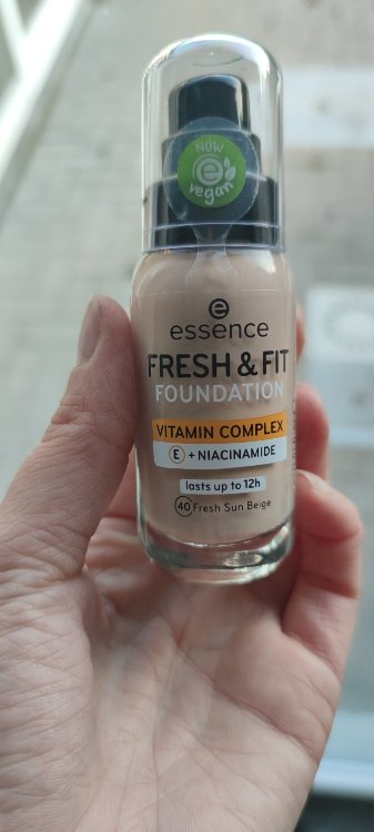 Essence Fond de Teint Fresh & Fit - 40 Fresh Sun Beige - 30 ml - INCI Beauty
