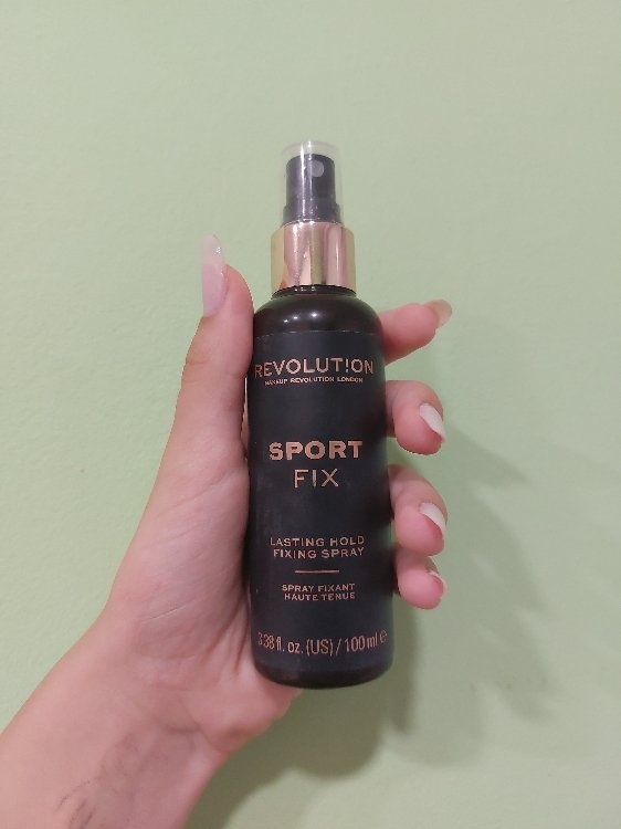 Makeup Revolution SPORT FIX extra Hold Makeup Setting Fixing Spray - 3.38  oz