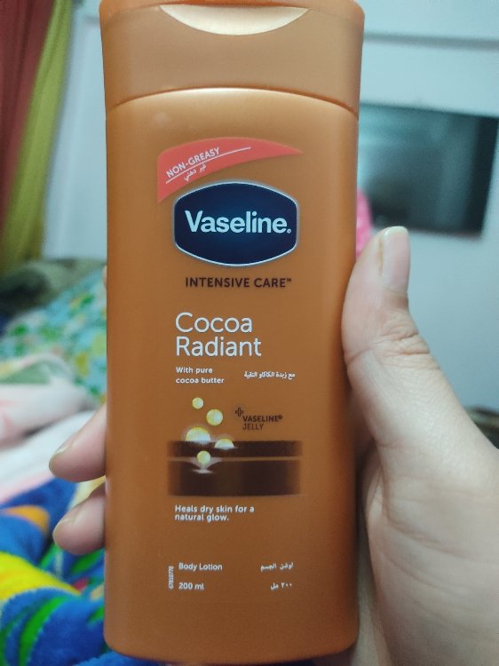 Vaseline Cocoa Radiant Lotion du Corps 400 ml : : Beauté et Parfum