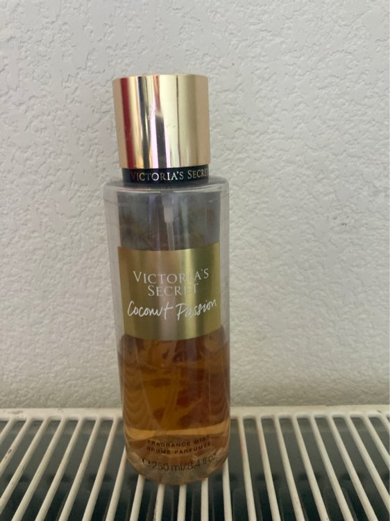 Victoria's Secret Coconut Passion - Brume parfumée - INCI Beauty