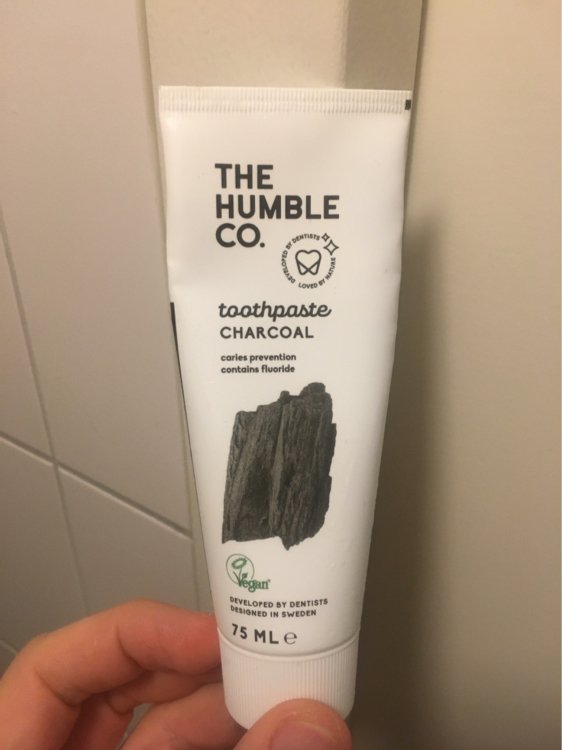 the humble co charcoal toothpaste review