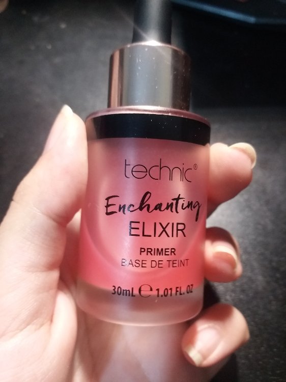 La fel Piscina a deveni anxios  Technic Enchanting Elixir - Primer Base de Teint - 30 ml - INCI Beauty