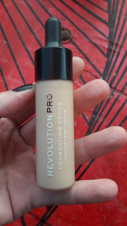 Revolution Pro Drops Foundation - F4 - 18 ml - INCI Beauty