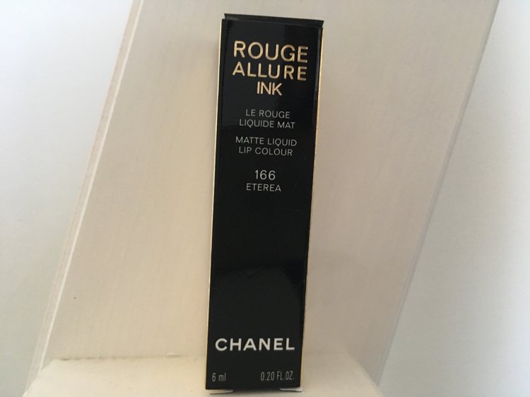 Chanel Rouge Allure Ink 166 Eterea - Le rouge liquide mat - INCI Beauty