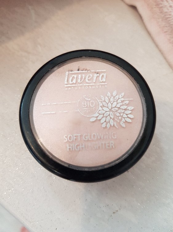 Soft Glowing Highlighter 02 Shining Pearl g) - INCI Beauty