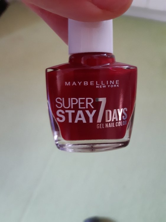 - - tenue Rouge Maybelline Days 7 Superstay longue - 501 Laque Beauty à Rouge - Vernis INCI ongles