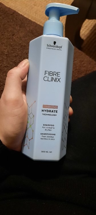 Schwarzkopf Fiber Clinix - Hydrate Shampoo (Normal to Dry Hair) - 300 ml -  INCI Beauty