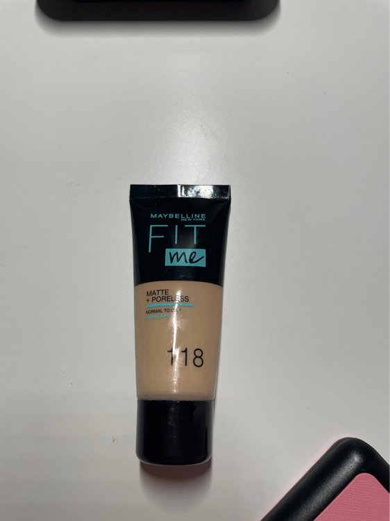 Maybelline Base de Maquillaje Fit Me Matte + Poreless - 118: Light Beige -  30 ml - INCI Beauty