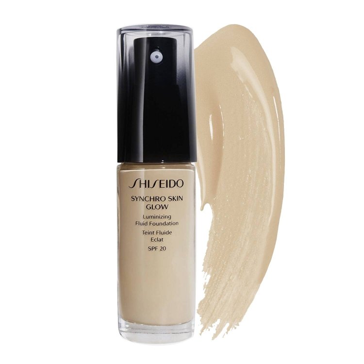 Shiseido synchro skin radiant. Шисейдо синхро скин Глоу тональный. Шисейдо тональный флюид. Shiseido Synchro Skin Glow Luminizing. Shiseido Synchro Skin Glow Luminizing Fluid Foundation n2.