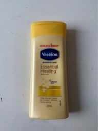 Vaseline Lotion Hydratante Réparatrice - Intensive Care - 600 ml - INCI  Beauty