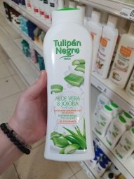 Roll-On Tulipan Negro Crema De Jabon Skin Care Sudor Controlador  Antitrasparente 