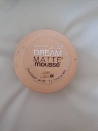 Maybelline Dream Matte Mousse - Fond de teint 30 sand - INCI Beauty
